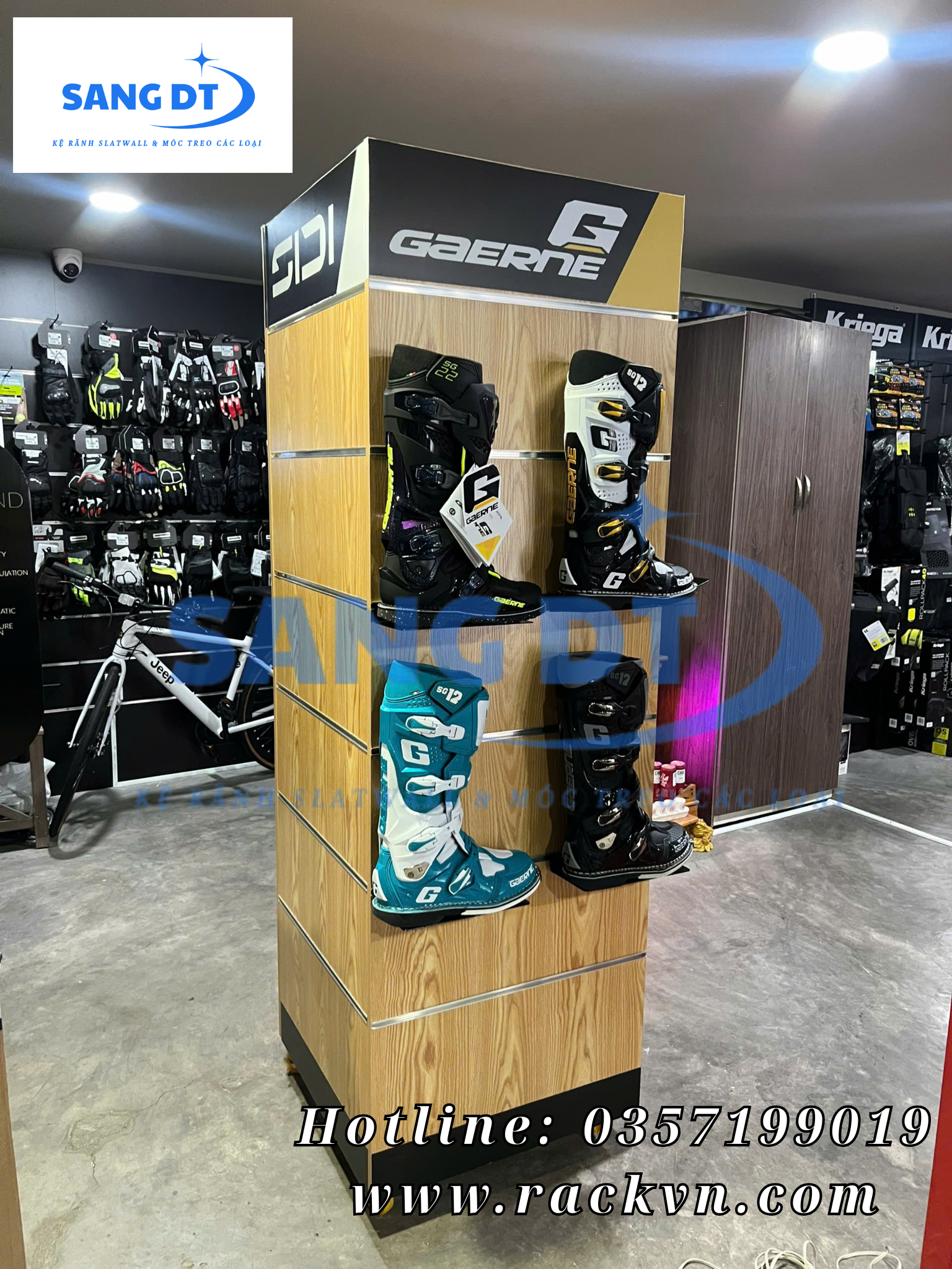 Tủ gỗ slatwall di động 4 mặt trưng bày - MS06