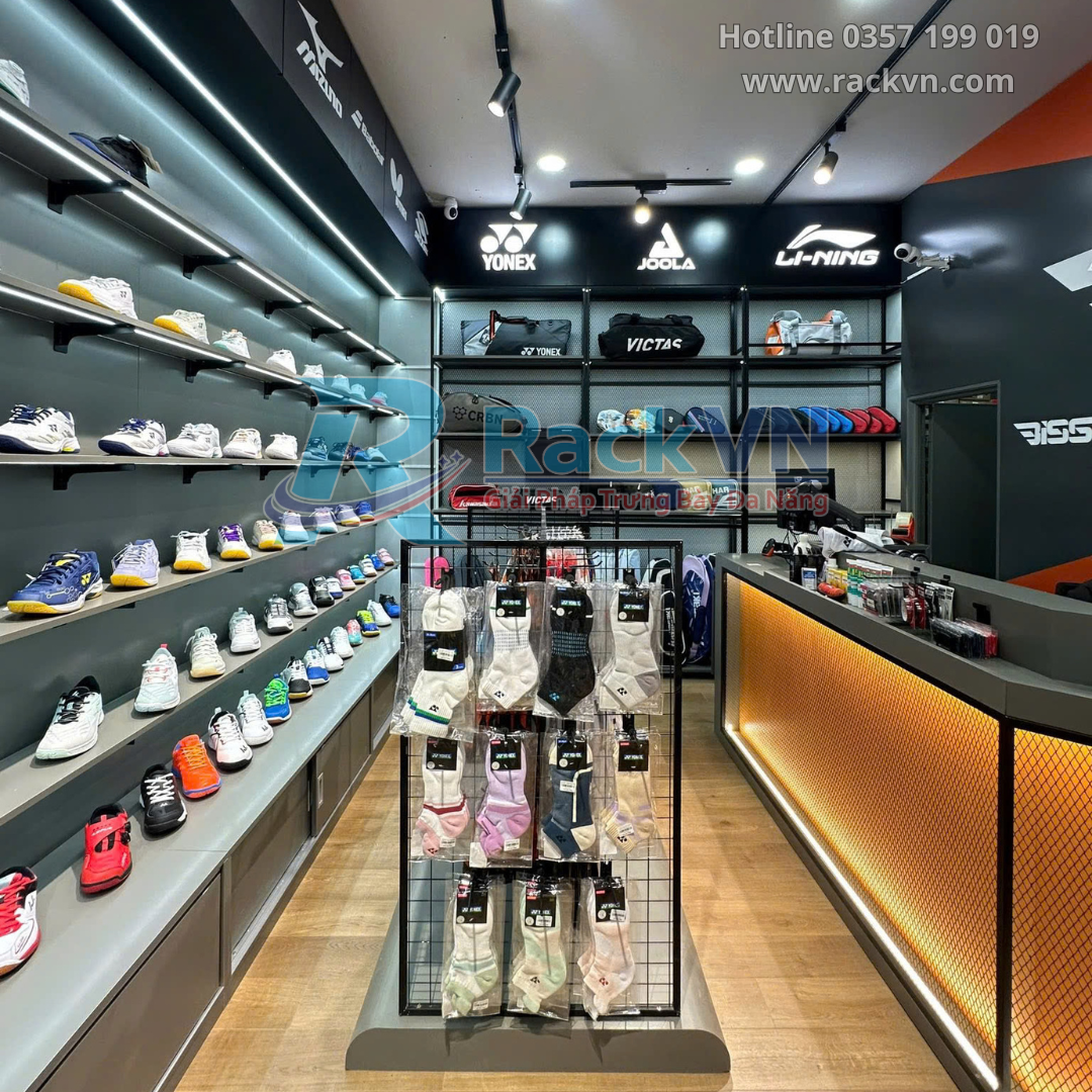 Hình ảnh thực tế thi công shop thể thao BISSPORT Phú Nhuận 