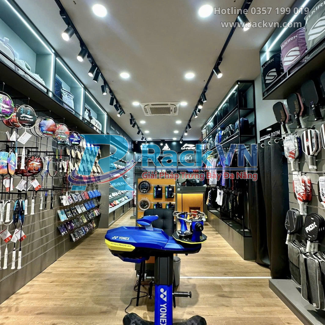 Hình ảnh thực tế thi công shop thể thao BISSPORT Phú Nhuận 